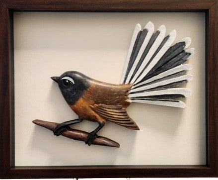 Wooden-Handcrafted-Frame_Fantail