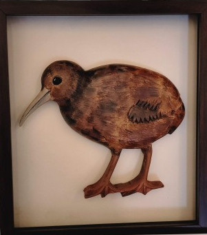 Wooden-Handcrafted-Frame_Kiwi